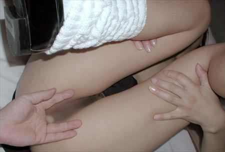 お姉さんが指マンでイキかけてる画像[36枚] | ギャルル | エロ画像,手マン指マン