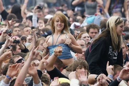 ふっくらおっぱいの外人美女がメチャ淫乱になってる画像って、ガチ勃起するよな？[29枚] | ギャルル | エロ画像,おっぱい,外国人