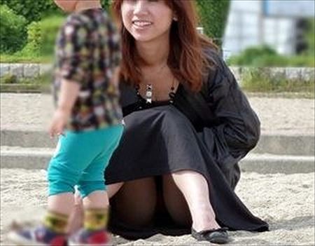 23歳くらいの一般の若奥さんが卑猥な姿になった画像が勃起不可避ww[15枚] | おっぱい画像とエロメガネ | エロ画像,20代,素人,主婦人妻,エロ撮影